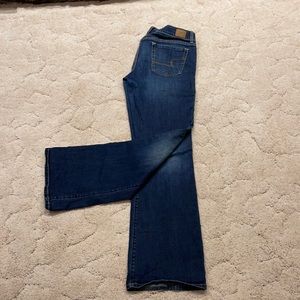 American eagle boyfriend jeans